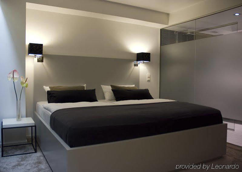 Pearl Design Frankfurt Hotel 4*