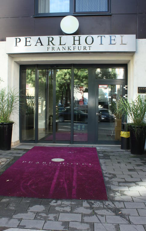 Pearl Design Frankfurt Hotel 4*